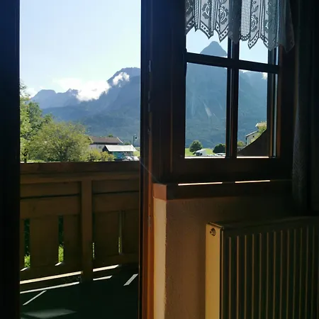 Haus Bergmassiv Lermoos